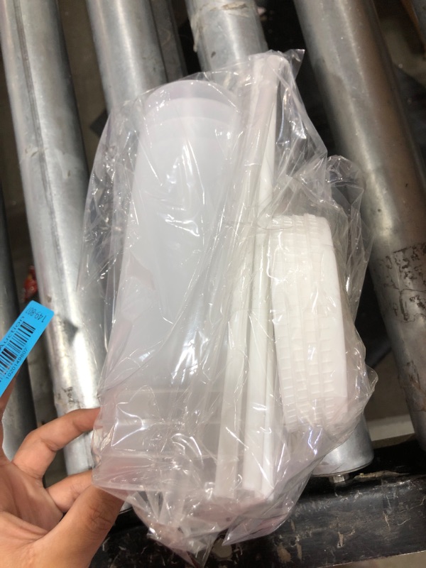 Photo 1 of 4 Thick Reusable Insulated Plastic Cups