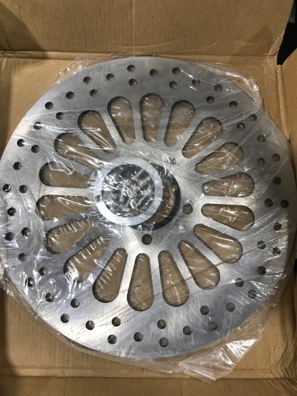 Photo 2 of 11.8 Inch Front Brake rotors 1 Piece,Great Looking Awesome Working 11.8 Inch Rotors for Harley1995-2013 Touring Front Wheel