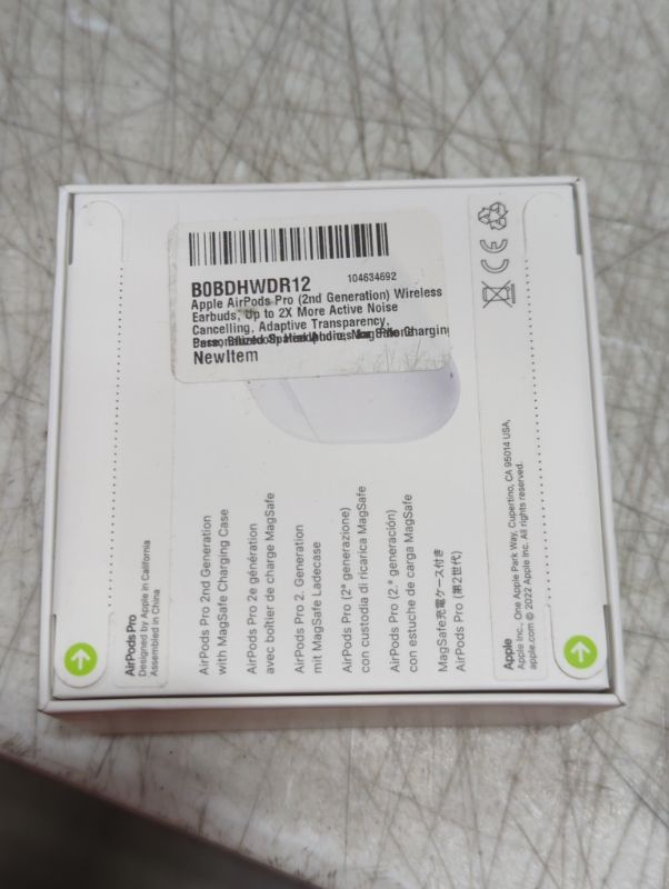 Photo 6 of "NEW Factory Sealed" 
AirPods Pro (2nd generation)