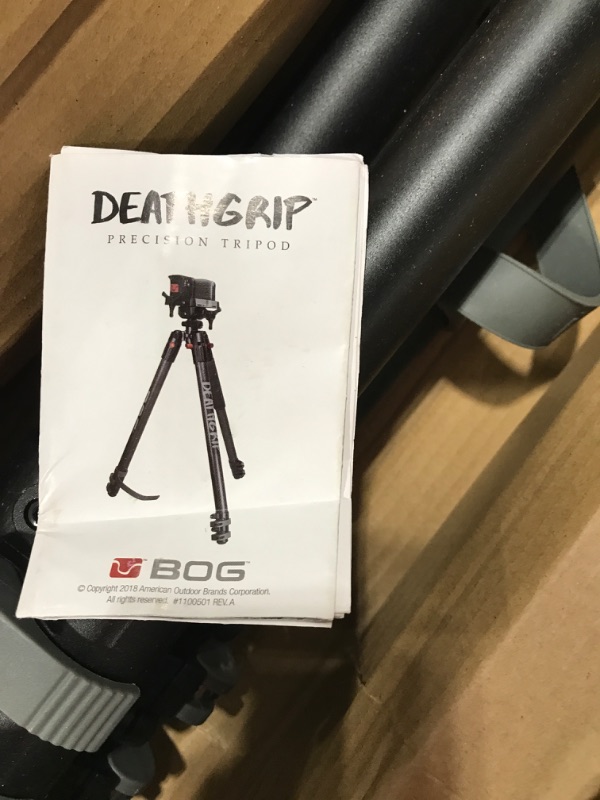 Photo 4 of Bog Death Grip Clamping Tripod Aluminum