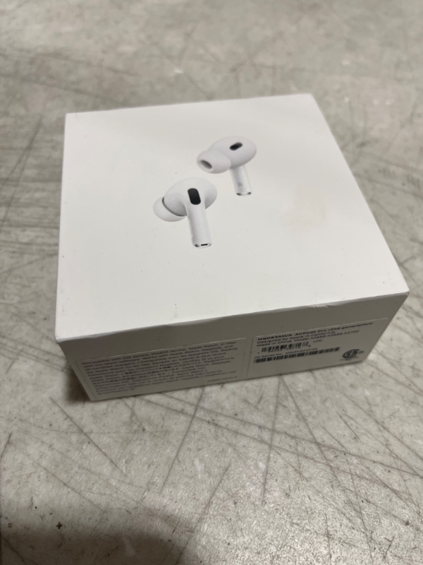 Photo 2 of Apple AirPods Pro (2nd Generation) 
