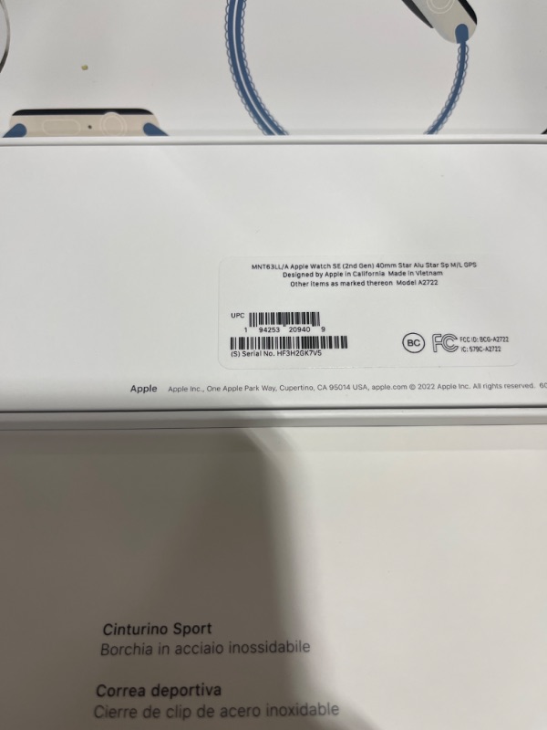 Photo 1 of Apple Watch SE (2nd Gen) [GPS 40mm] Smart Watch w/Starlight Aluminum Case & Starlight Sport Band - M/L. Fitness & Sleep Tracker, Crash Detection, Heart Rate Monitor, Retina Display, Water Resistant - FACTORY SEALED - 
