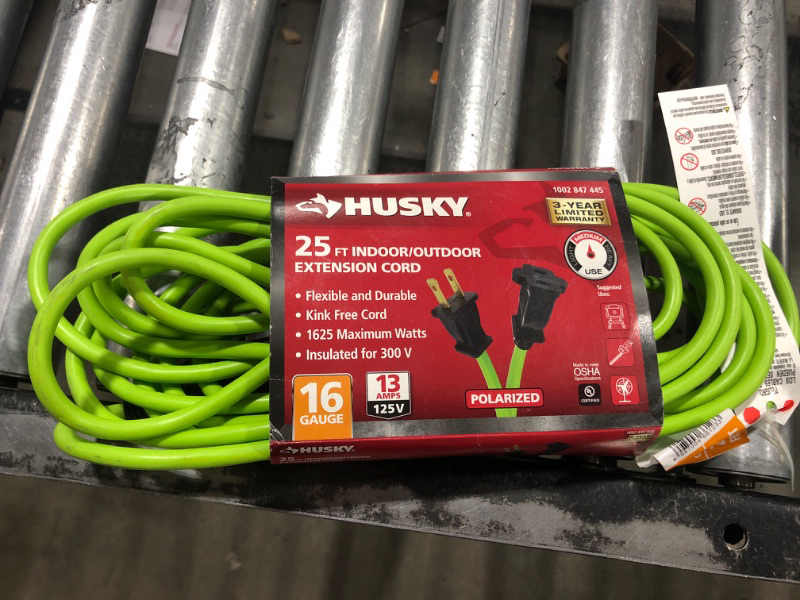 Photo 1 of Husky 25 ft 16/2 Indoor/Outdoor Extension Cord Green