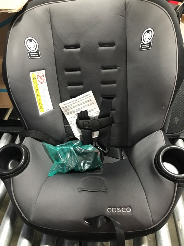 Photo 2 of Cosco Onlook 2-in-1 Convertible Car Seat, Rear-Facing 5-40 pounds and Forward-Facing 22-40 pounds and up to 43 inches, Black Arrows