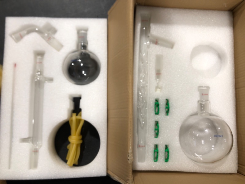 Photo 2 of 2L Lab Glassware Distillation Kit, Essential Oil Distillation Apparatus, Water Distiller Purifier with Condenser Joint?S35; 24/40 Joint), Include 1KW Electronic Heating Stove