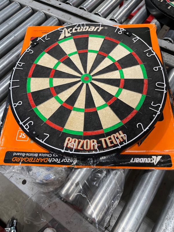 Photo 2 of Accudart RazorTech Dartboard
