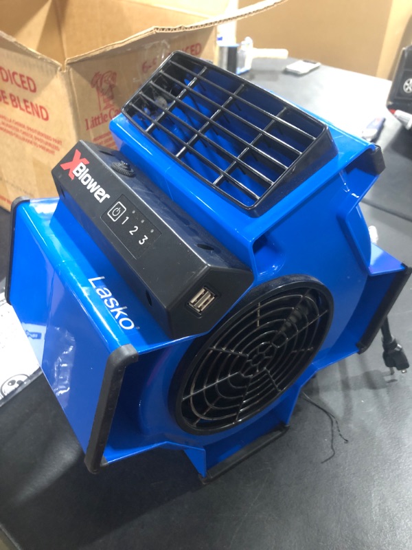 Photo 2 of LASKO X12905 MULTI-POSITION UTILITY BLOWER FLOOR FAN
