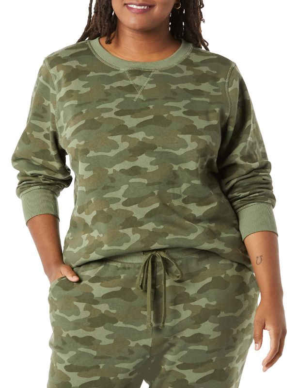 Photo 1 of Amazon Essentials Women's French Terry Fleece Crewneck Sweatshirt SIZE  5X Green Camo