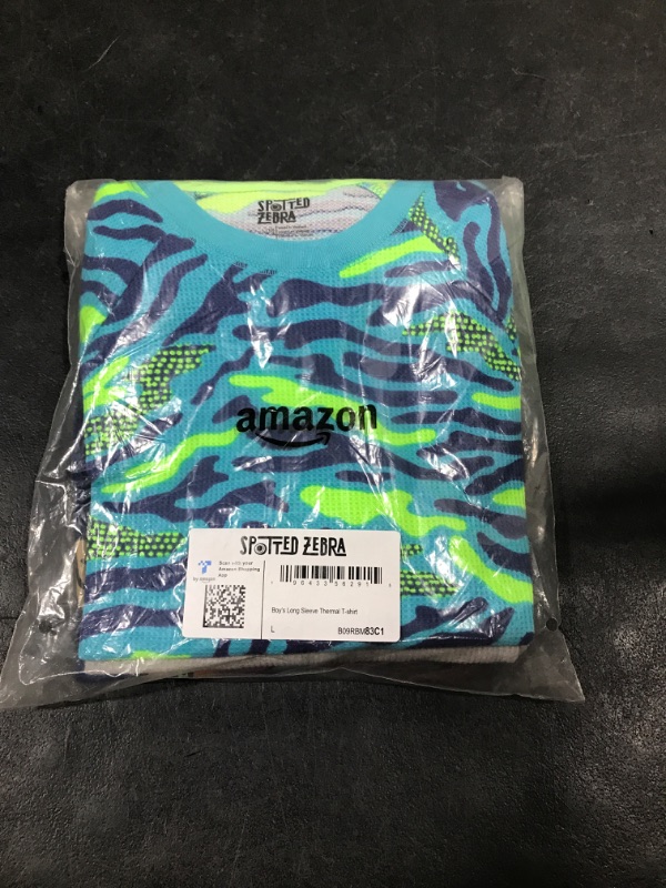 Photo 2 of Amazon Essentials Boys' Long-Sleeve Thermal T-Shirt Tops (Previously Spotted Zebra), Pack of 3 SIZE L