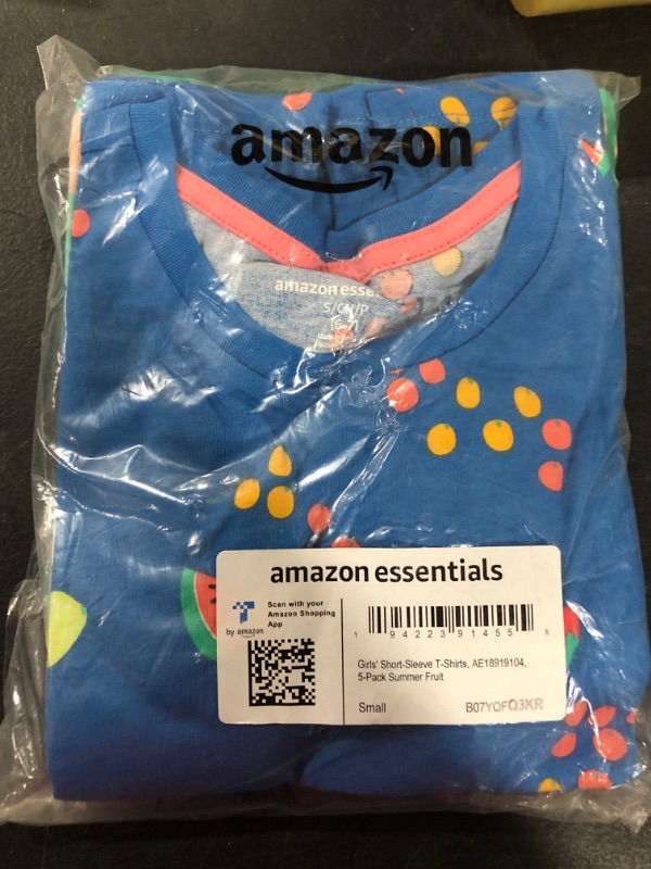 Photo 2 of Amazon Essentials Girls and Toddlers' Short-Sleeve T-Shirts, Multipacks 5 Blue Fruit Print/Green Flowers/Grey/Stripes/White Small