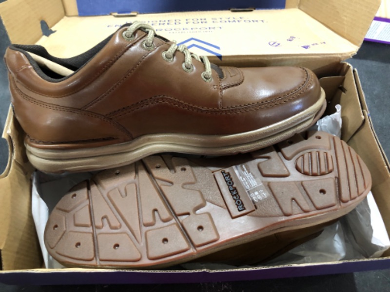 Photo 2 of Rockport Men's World Tour Classic Walking Shoe Sneaker 9.5 Narrow Brown Leather