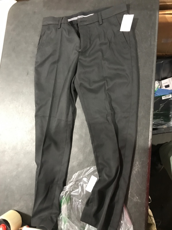 Photo 2 of Amazon Essentials Men's Slim-Fit Stretch Golf Pant Recycled Polyester Blend Black 31W x 29L