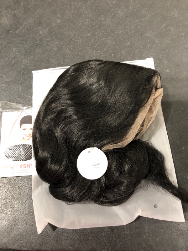 Photo 2 of 13x4 Lace Front Wig Body Wave Black Wig Highlight Lace Front Wigs Long Layered Natural Wavy Wig Glueless Lace Wig With Baby Hair Plucked Hairline For Black Women?18 inch? 18 Inch Type A Net