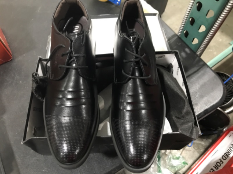 Photo 1 of  MENS BLACK DRESS SHOES SIZE 8.5 