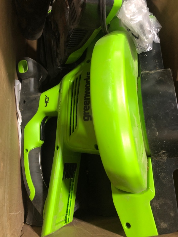 Photo 5 of Greenworks 40V Brushless Blower / Vacuum (505CFM / 230MPH), 5.0Ah Battery and Charger Included Blower / Vac (5.0Ah) Gen 2