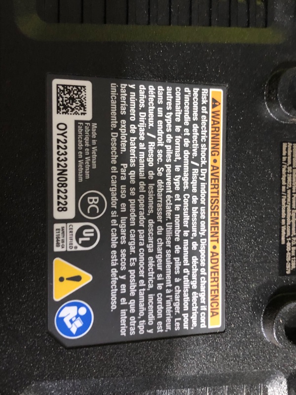 Photo 3 of ***NOT FUNCTIONAL - FOR PARTS ONLY - NONREFUNDABLE - SEE COMMENTS***
Ryobi 40V HP Brushless 100 MPH 600 CFM Cordless Leaf Blower/Mulcher/Vacuum with (2) 4.0 Ah Batteries and Charger