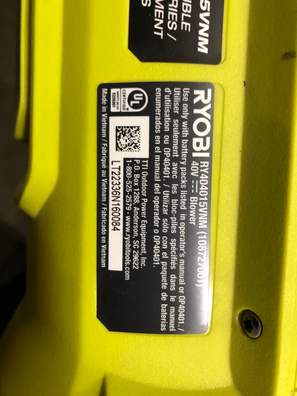 Photo 4 of ***NOT FUNCTIONAL - FOR PARTS ONLY - NONREFUNDABLE - SEE COMMENTS***
Ryobi 40V HP Brushless 100 MPH 600 CFM Cordless Leaf Blower/Mulcher/Vacuum with (2) 4.0 Ah Batteries and Charger