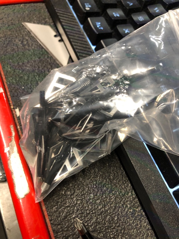 Photo 1 of Crossbow Broadheads 100 Grain 12 Pack Archery Hunting 3 Blades Sharp Compound Recurve Bow Arrow Heads Black