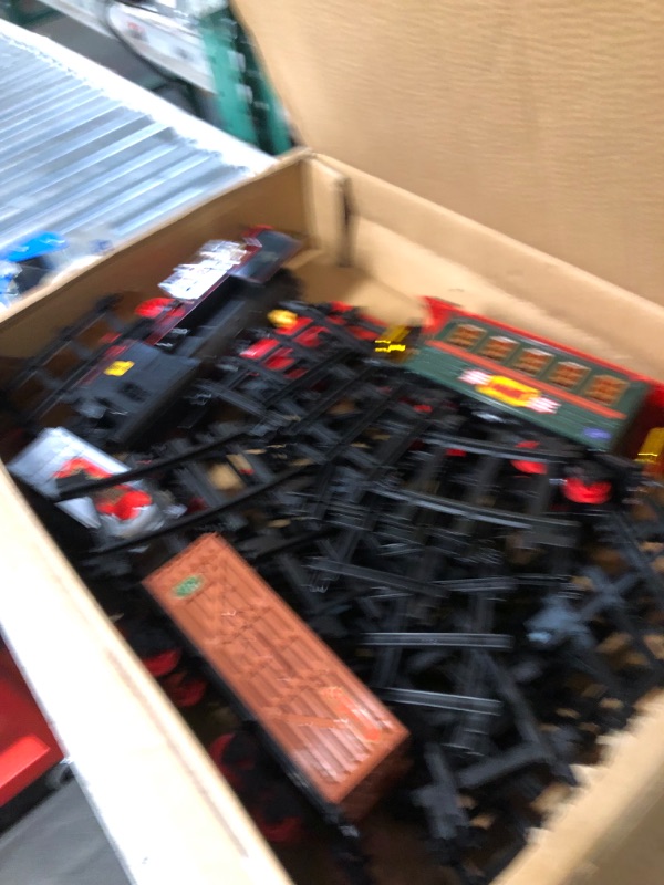 Photo 1 of Amazon Basics Remote Control Battery Operated Hobby Train 4-Car Set with Light and Sounds - 2.4GHz
