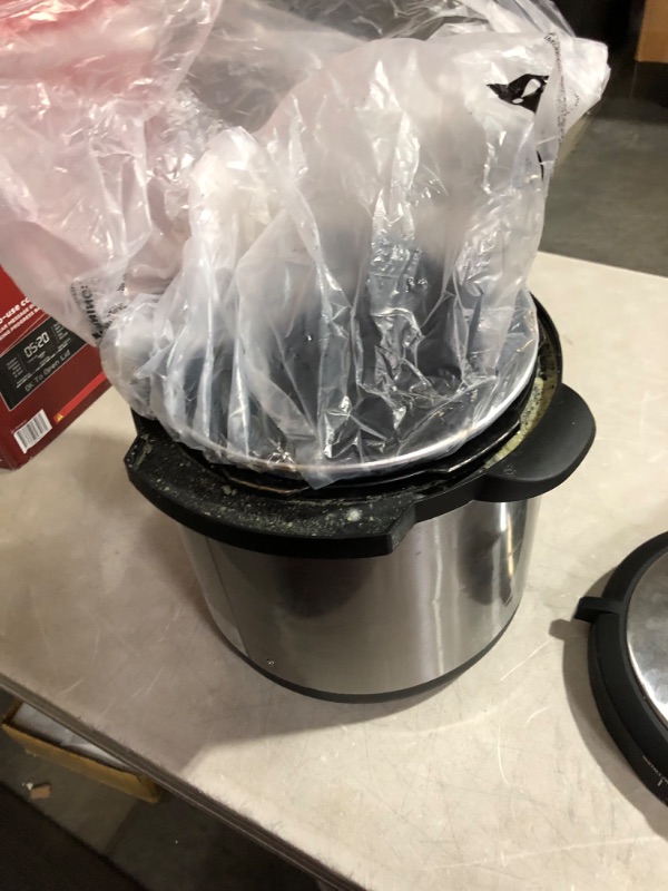 Photo 11 of ***HEAVILY USED - SEE COMMENTS***
Presto 02141 6-Quart Electric Pressure Cooker, Black, Silver, Stainless steel