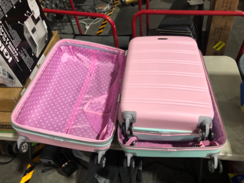 Photo 5 of **NONREFUNDABLE**FOR PARTS OR REPAIR**SEE NOTES**
****STOCK IMAGE FOR SAMPLE****
Rockland Melbourne Hardside Expandable Spinner Wheel Luggage, Mint, 2-Piece Set (24/28) 3-Piece Set (20/24/28) Mint