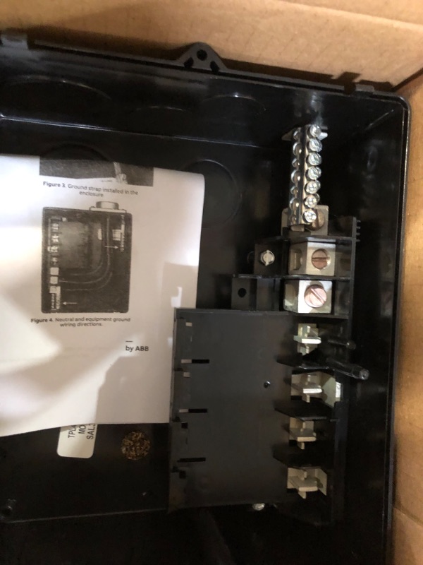 Photo 2 of Ge Main Lug Load Center 125 Amp 8 Circuits Boxed