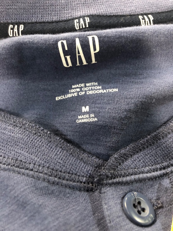 Photo 2 of GAP LONG SLEEVE SHIRT INDIGO