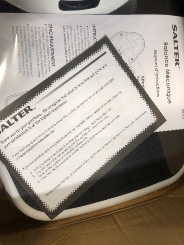 Photo 3 of * broken * sold for parts *
Salter Pro-Helix Professional Oversized Bathroom Scale with Black Vinyl Anti-Slip Bath Mat, 400 LB Capacity