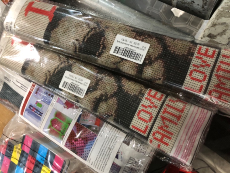 Photo 1 of *NON REFUNDABLE* Bundle of Arts and Crafts 