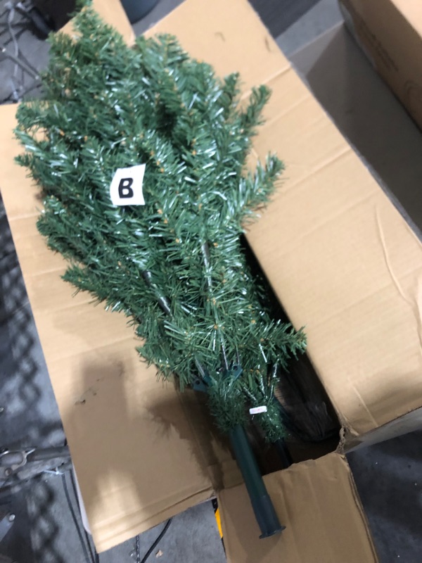 Photo 3 of **PARTS ONLY** *SEE CLERK NOTES* liguanow 4ft Artificial Christmas Pine Tree -Green