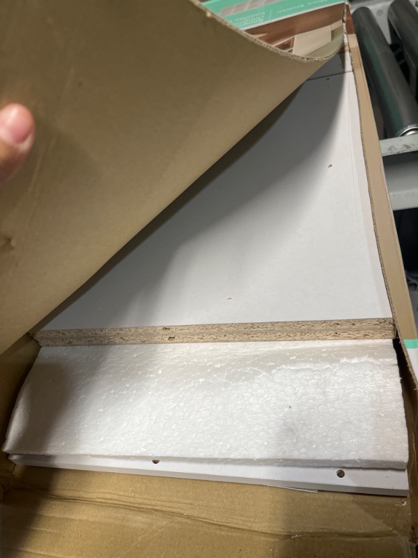Photo 1 of ***USED - CORNERS DAMAGED - SEE PICTURES***
ClosetMaid 5061 Shoe Station, White
