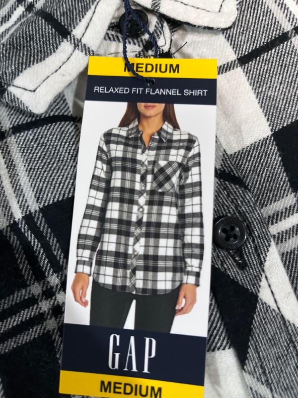 Photo 1 of GAP FLANNEL SHIRT SIZE MEDIUM 