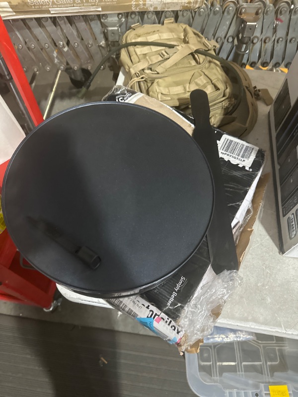 Photo 7 of ** NON REFUNDABLE NO RETURNS SOLD AS IS**
**PARTS ONLY**
Proctor Silex Electric Crepe Maker with 13” Nonstick Griddle