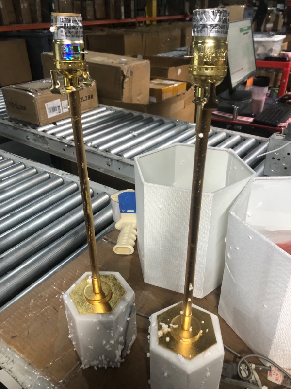 Photo 2 of **NONREFUNDABLE**FOR PARTS OR REPAIR**SEE NOTES**
SAFAVIEH Lighting Collection Magdalene White Marble/ Gold Leaf 29-inch Bedroom Living Room Home Office Desk Nightstand Table Lamp Set of 2 (LED Bulbs Included)