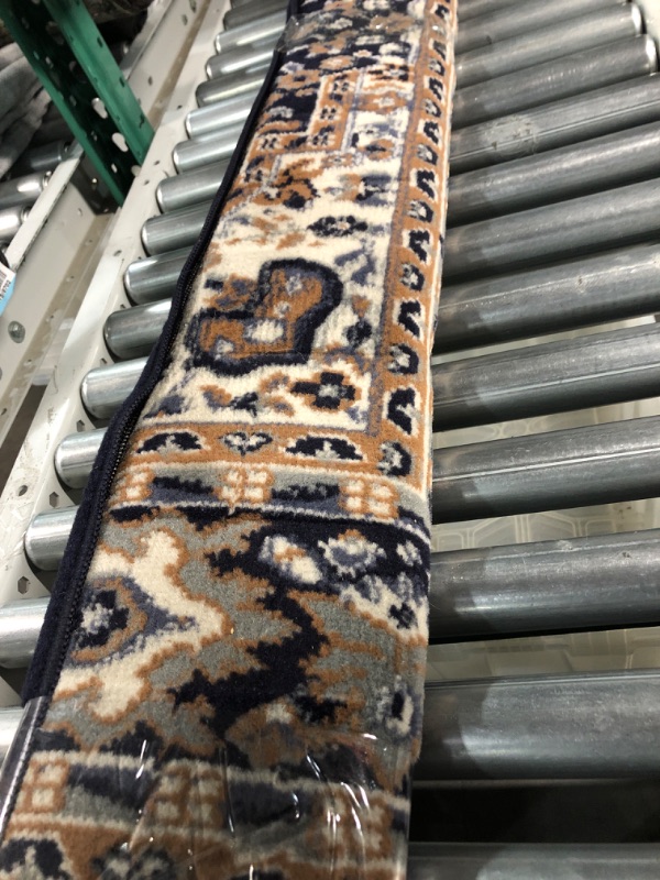 Photo 1 of STOCK PHOTO 
SAFAVIEH Heritage Collection Area Rug - 10' x 14', Navy 