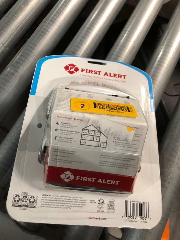 Photo 3 of First Alert Plug-In w/Battery Back-up Electrochemical Carbon Monoxide Detector