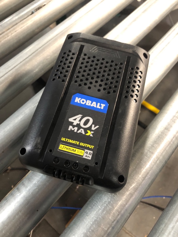 Photo 1 of Kobalt 40-Volt 4-Amps 4.0ah Rechargeable Lithium Ion (Li-Ion) Cordless Power Equipment Battery