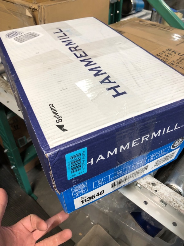 Photo 2 of Hammermill Printer Paper 20lb Copy Paper 8.5 X 11, 8 Ream 4,000 Sheets 92 Bright
