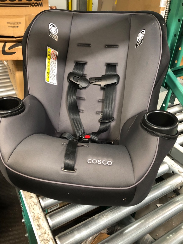 Photo 3 of Cosco Onlook 2-in-1 Convertible Car Seat