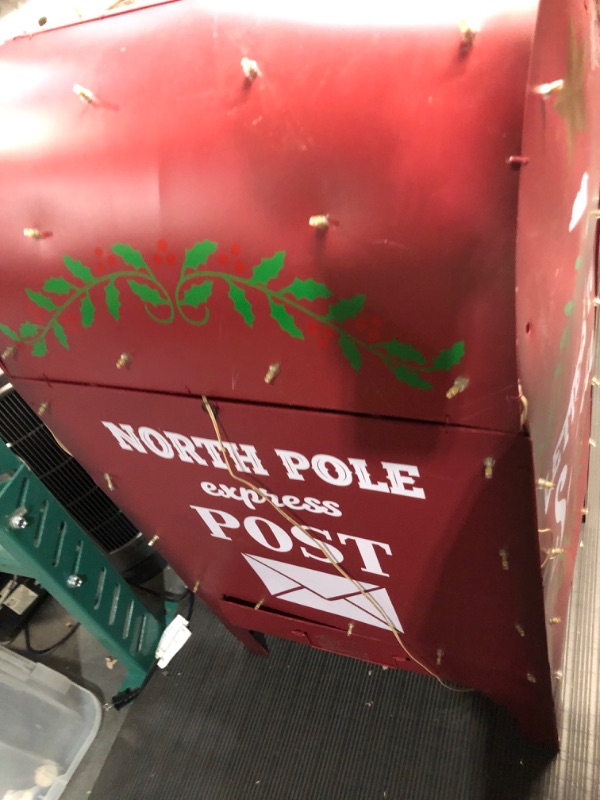 Photo 2 of * lights do not function *
NORTH POLE EXPRESS POST MAILBOX