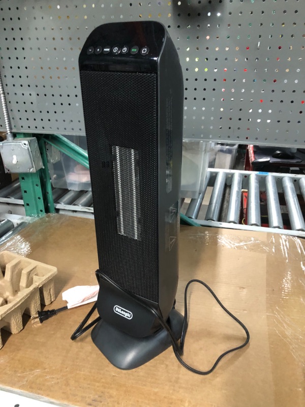 Photo 2 of **FOR PARTS ONLY*****non functional
Delonghi Tower Ceramic Heater - Gray - 15L - Each