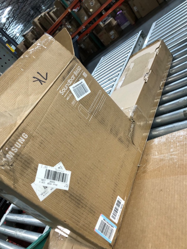 Photo 1 of SAMSUNG HW-B650 3.1ch Soundbar w/Dolby 5.1 DTS Virtual:X, Bass Boosted, Built-in Center Speaker, Bluetooth Multi Connection, Voice Enhance & Night Mode, Subwoofer Included, 2022 HW-B650 Soundbar