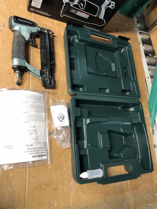 Photo 1 of **FOR PARTS ONLY** READ NOTES
Metabo HPT 1.375-in 23-Gauge Pneumatic Pin Nailer
