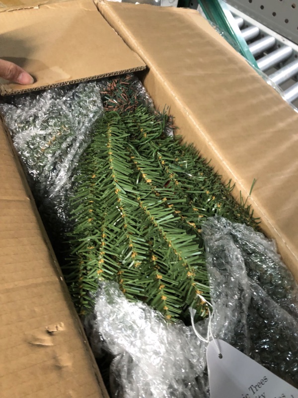 Photo 5 of ***USED LIKE NEW***Puleo International 4.5-Foot Pre-Lit Fraser Fir Pencil 150 UL Clear Lights Artificial Christmas Tree, Ft, Green 4.5' Pencil Fraser Fir with 150 Clear Lights