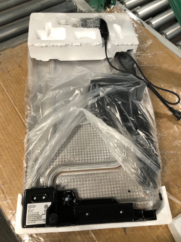 Photo 1 of **FOR PARTS ONLY** READ NOTES
BELLA XL Electric Ceramic Titanium Griddle, 12" x 22", Copper/Black & Classic Rotating Non-Stick Belgian Waffle Maker, Perfect 1" Thick Waffles, Browning Control, Black Griddle Extra Large + Waffle Maker