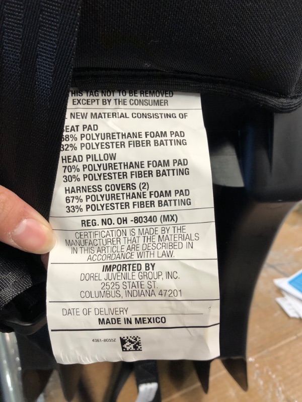 Photo 3 of *PREV USED-MINOR CUT*
Maxi-Cosi Romi Convertible Car Seat, Essential Black