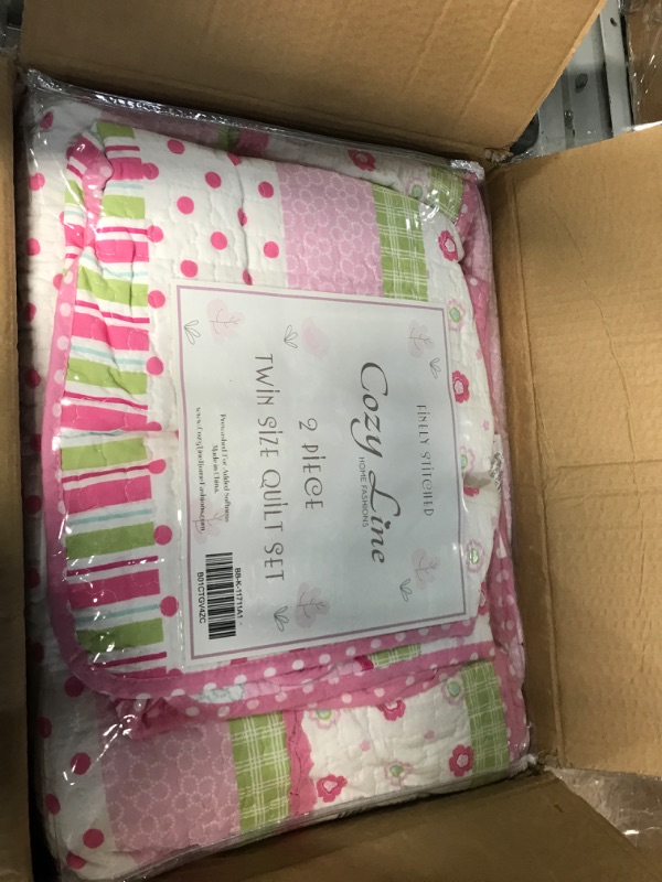 Photo 2 of Cozy Line Home Fashions Pink Polka Dot Flower Girl 100% Cotton Reversible Quilt Bedding Set, Coverlet, Bedspread (Greta Pastel, Twin - 2 Piece: 1 Quilt + 1 Sham) Twin Greta Pastel