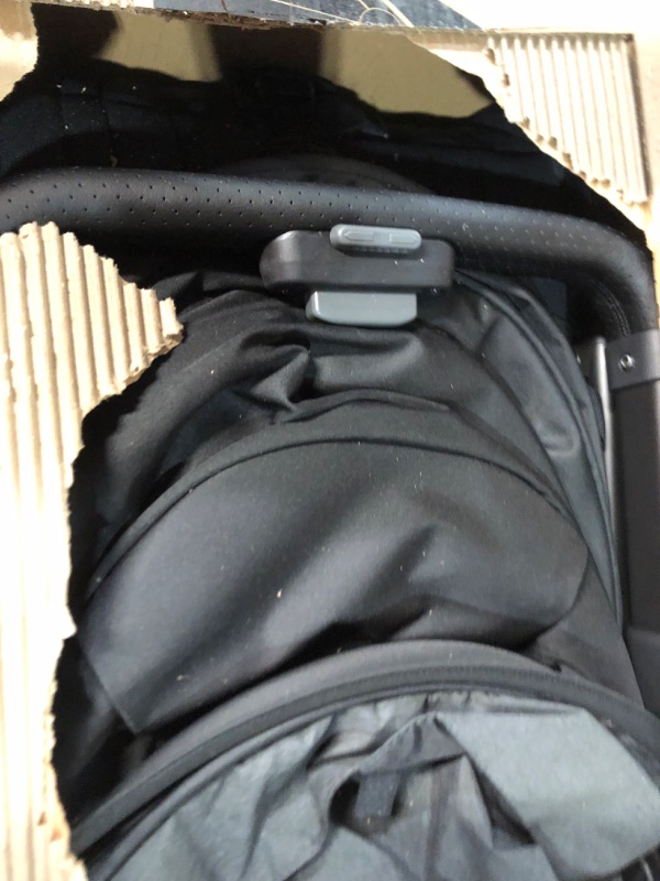 Photo 1 of Ergobaby Metro+ Compact Baby Stroller, Lightweight Umbrella Stroller Folds Down for Overhead Airplane Storage (Carries up to 50 lbs), Car Seat Compatible, Black .Stroller: Black