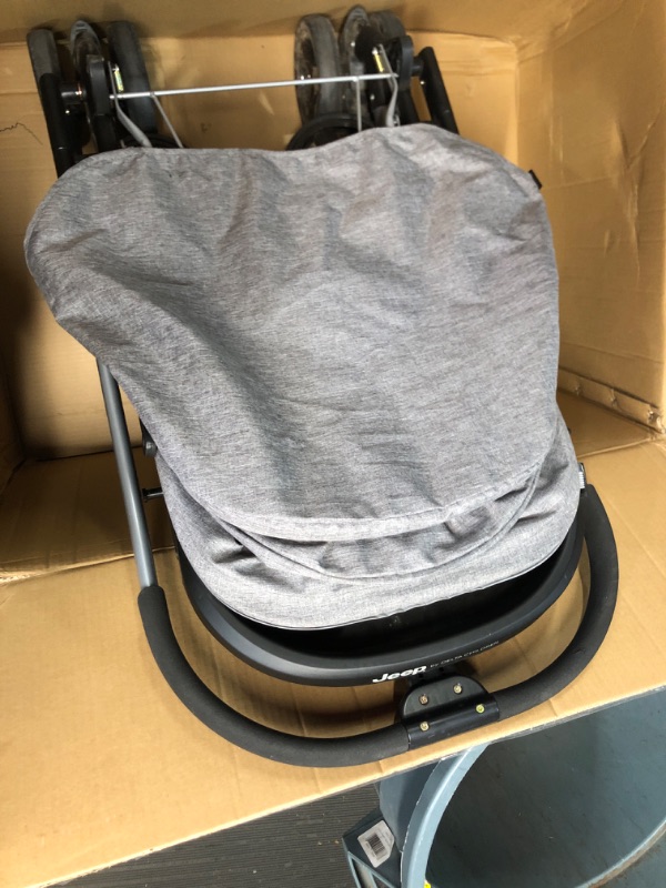 Photo 4 of ***USED***Jeep Unlimited Reversible Handle Stroller, Grey Tweed