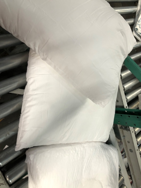 Photo 1 of ***USED***Throw Pillows Insert (Pack of 4, White) - 18 x 18 Inches 